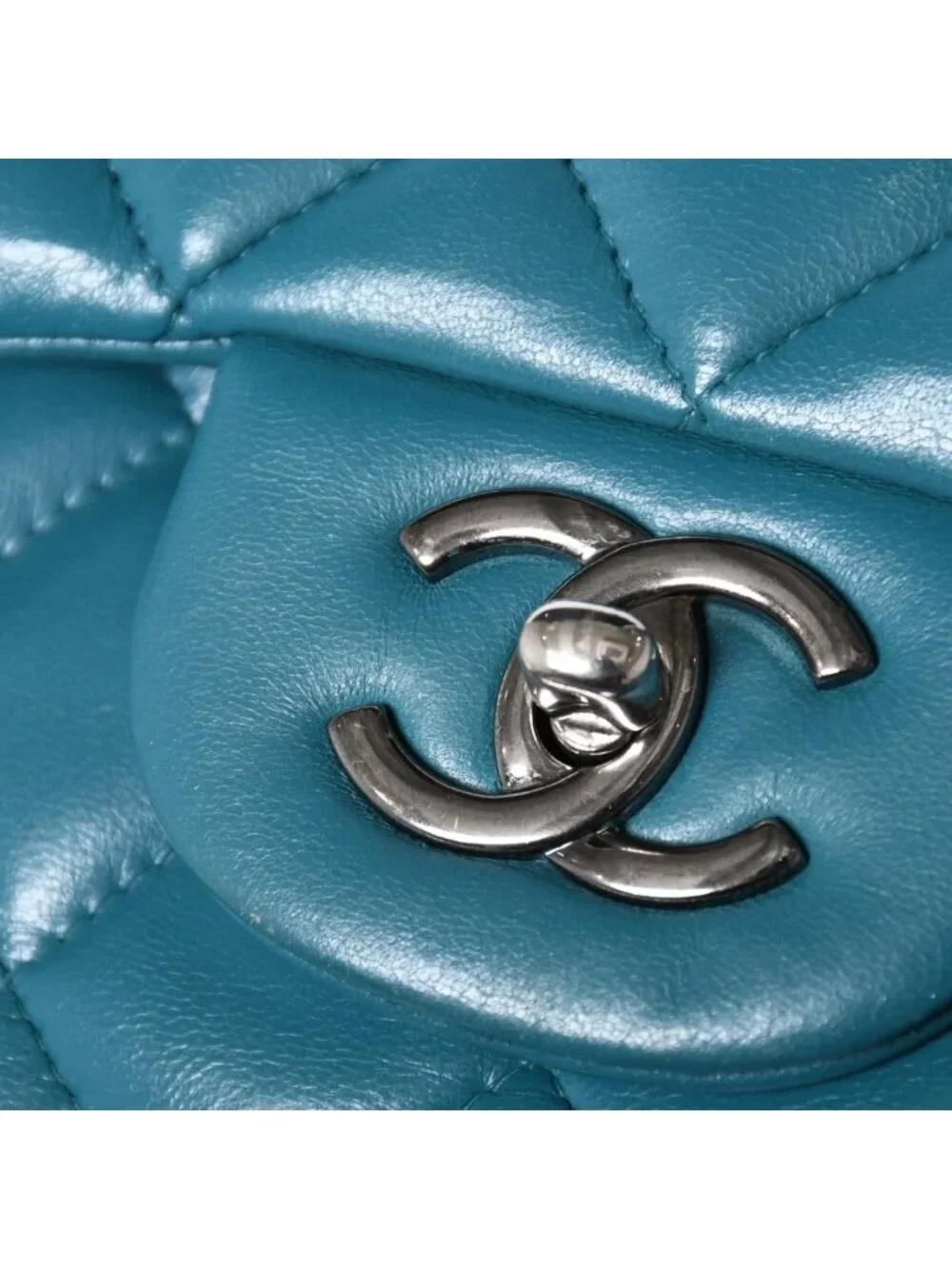 Chanel Maxi Quilted 30 Double Flap Chain Shoulder Bag CC Logo Lambskin Turquoise